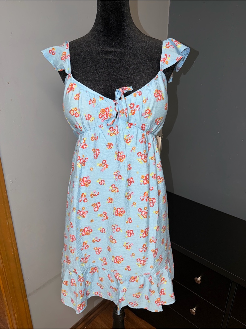 Derek Heart Light Blue Floral Tie-Front with Bust cups
